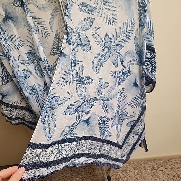 Steve Madden Blue  Coverup - Picture 8 of 12